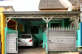 Rumah 2 KT Strategis Dekat Gerbang Tol Cibubur 2 Dibantu KPR J-18750