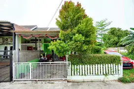 Rumah Hook Asri Akses Cepat ke RS Tiara Bekasi Hadap Timur J-20226