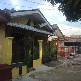 Rumah Terawat Murah Dekat Terminal Cibinong DP Ringan 420jtan J-9140