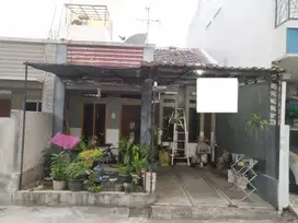 Rumah Seken Terawat 9 Menit ke Gerbang Tol Kukusan 3 Bisa KPR J-25557