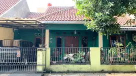 Rumah Asri LT 105 di Depok 8 Menit ke RS Permata Harga Nego J-22030