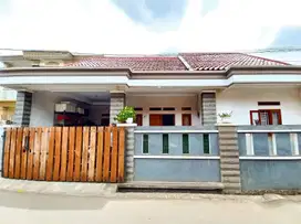 Rumah SHM 1 Lantai Dekat RS dan Terminal di Depok Siap Huni J-22295