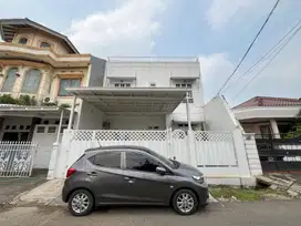 Rumah Terawat Akses Dekat Gerbang Tol Fatmawati 2 Hadap Utara J-23073