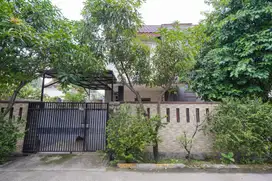 Dijual Rumah Asri 2 Lt 15 Menit ke Grand Galaxy Park Siap Huni J-25495