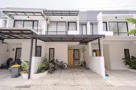 Rumah Cantik 15 Mnt ke Transpark Juanda Bekasi Dibantu KPR Bisa Nego J