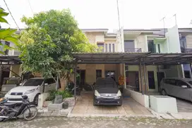 Rumah 9 Menit ke Living World Grand Wisata Bekasi Hadap Timur J-24735