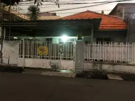 KONTRAKAN RUMAH TAHUNAN