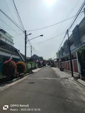 Strategis! Rumah Hitung Tanah Bunga Coklat 50Mter Dari Suhat