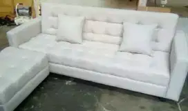 Kami mengerjakan jasa reparasi, servis perbaikan jok, sofa dll