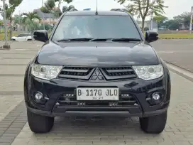 Pajero dakar 2014 hitam