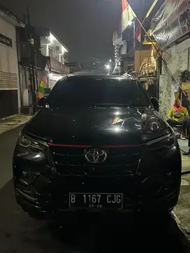 Toyota Fortuner 2021 Diesel