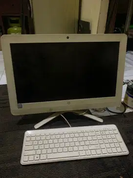 PC ALL IN ONE HP 20INCH CORE i3-7200 RAM 8GB SSD 256GB + HDD