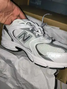 New Balance 530 Ukuran 43 BNIB Unisex