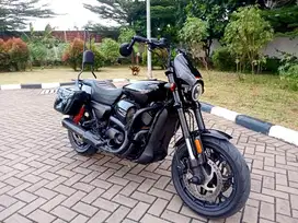 Harley Davidson Street 750 Full Paper
