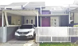 Rumah siap huni sudah renovasi  di Bukit Golf Riverside