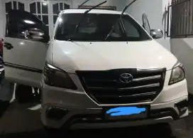 Dijual kijang Innova new metik 2014