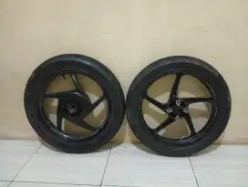 Velg honda 110 hitam glossy no minus