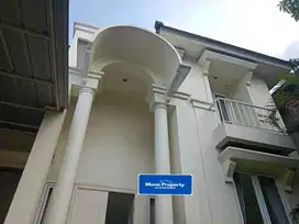 Dijual rumah di kota wisata Cibubur