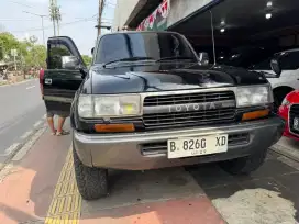 Toyota landcruiser diesel VX80 limited th 1997 MT Sunroof