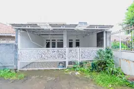 Rumah Seken 1 Lt 15 Menit ke Gerbang Tol Sentul 2 Dibantu KPR J-25646