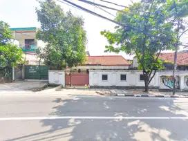 Rumah Tanah Luas 15 Menit ke Puri Indah Mall LT 318 Siap Huni J-28424