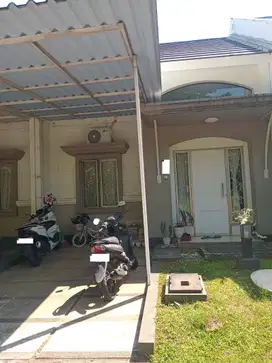Rumah Strategis Dekat Tol dan Mall di Bogor LT 90 Harga Nego J-27700