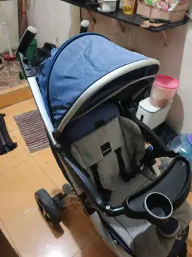 STROLER BAYI masih layak pakai