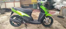 Dijual yamaha mio sporty tahun 2011 gress dki.