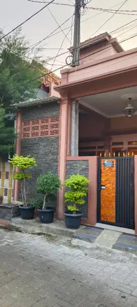 Rumah Dijual di Perumnas 3, Aren Jaya, Bekasi Timur