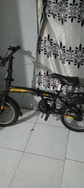 Sepeda anak lipat
