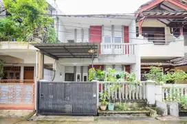 Rumah 2 Lt Strategis di Bekasi 15 Menit ke Pintu Tol Bisa Nego J-28399