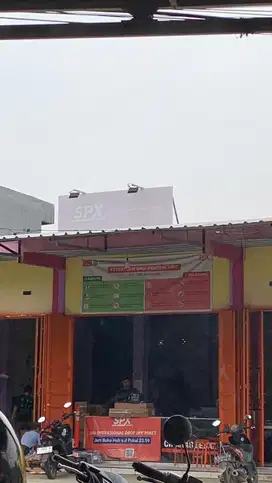 KURIR SHOPEE EXPRESS TANGERANG