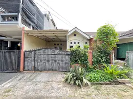 Rumah SHM Strategis 15 Menit ke The Park Sawangan Dibantu KPR J-24364