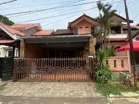 Rumah 2 Lt Strategis 15 Menit ke Eka Hospital Cibubur Siap KPR J-26169