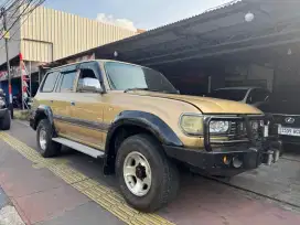 Toyota landcruiser diesel  VXR 1997 AT doble tangkis