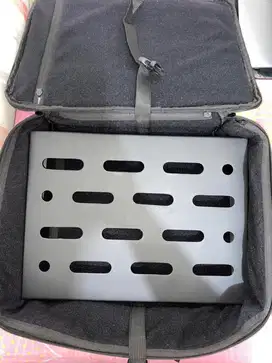 Custom Pedalboard + Gigbag