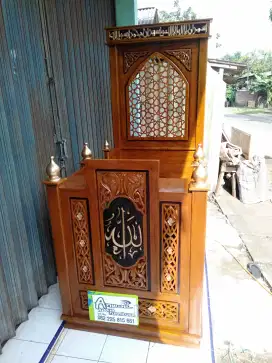 Mimbar masjid minimalis terbaru ull jati