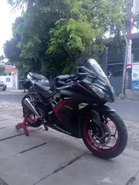 Kawasaki Ninja 250 Fi ABS 2016 Low km istimewa