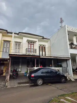 JUALCEPAT! Rumah SIAP HUNI lokasi strategis di Sinbad Bogor kota