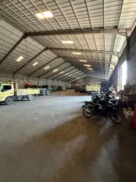 Disewakan Gudang Margomulyo Surimulia Siap Pakai