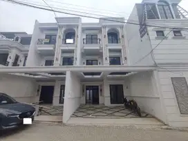 Rumah LB 150 SHM Siap KPR 15 Mnt ke Cilandak Town Square J-28366