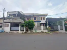 Rumah Strategis LB 450 Bisa Nego 10 Menit ke Mall Cipinang Indah J-273