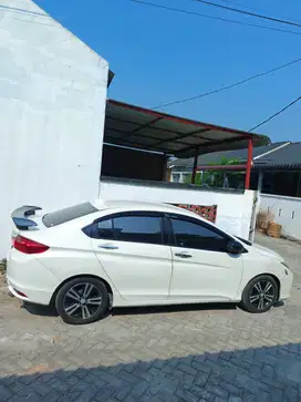 Dijual Cepat Honda City 2016
