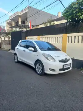 Toyota Yaris 2010 Bensin