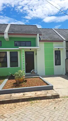 Jual Rumah Strategis Dekat RS Hermina Serpong 2 KT Harga Nego J-30577