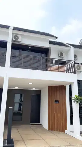 Rumah Primary Strategis dekat Summarecon Serpong Siap Huni J-31479