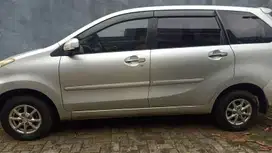 Daihatsu Xenia 2014 Bensin