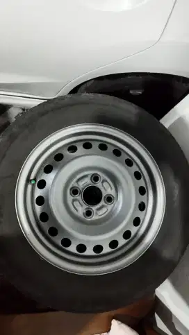 Velg Kaleng Mobilio Ring 15 pcd 4x100