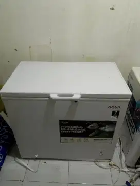 Box Freezer 200L