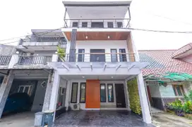 Rumah 3 Lt Siap Huni 15 Menit ke Pintu Tol Cisalak 3 Bisa KPR J-31203